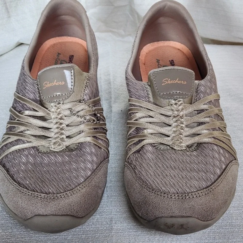 Skechers Womens 23286 Taupe Air-Cooled Memory Foam Slip‎ On Sneakers Size 10